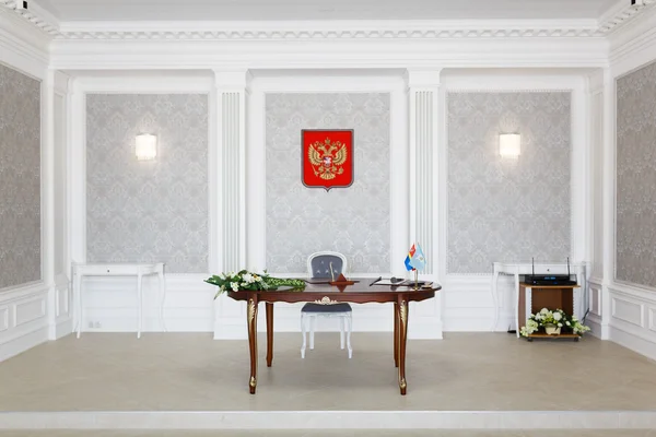 Quarto remodelado para registro de casamento, Rússia — Fotografia de Stock