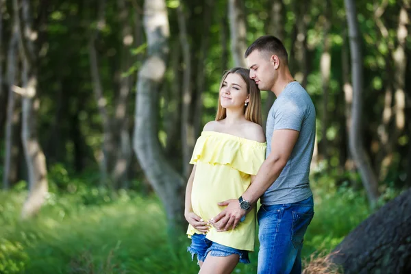 Tenderness of pregnant couple — Stock Photo, Image