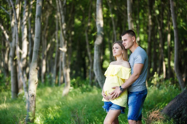 Tenderness of pregnant couple — Stock Photo, Image