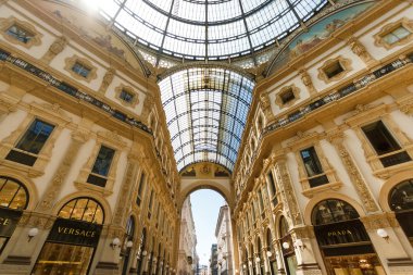 Galeri Emanuele Vittorio, Milan