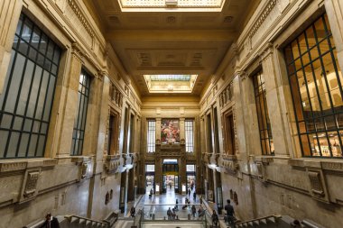 Milan Merkez Tren İstasyonu