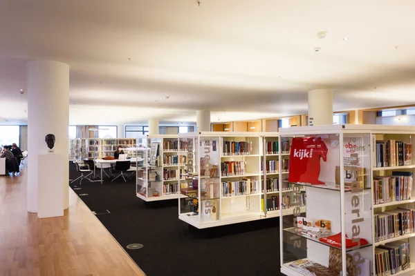 Interno della Biblioteca Pubblica Amsterdam — Foto Stock