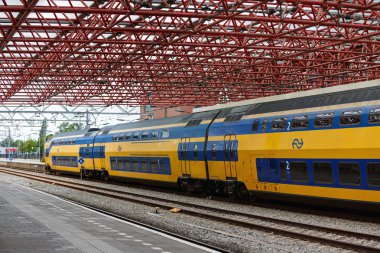 Zaandam için seyahat