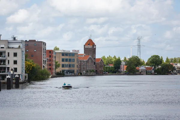 Área industrial de Zaandam, Países Baixos — Fotografia de Stock