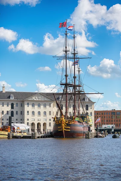 O velho navio, Amsterdam — Fotografia de Stock