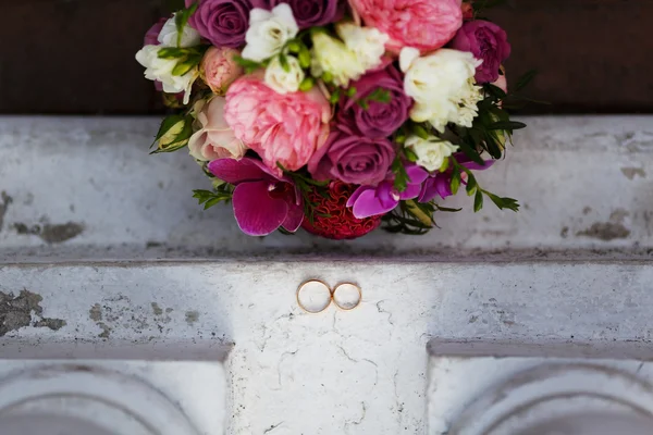 Anéis de casamento — Fotografia de Stock