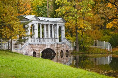 Sonbahar zaman Köprüsü