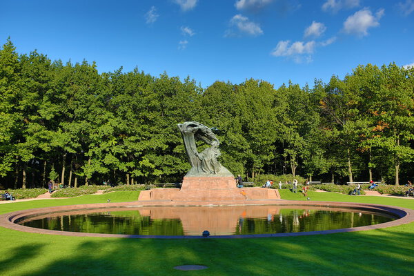 Парк Лазенки в Варшаве
