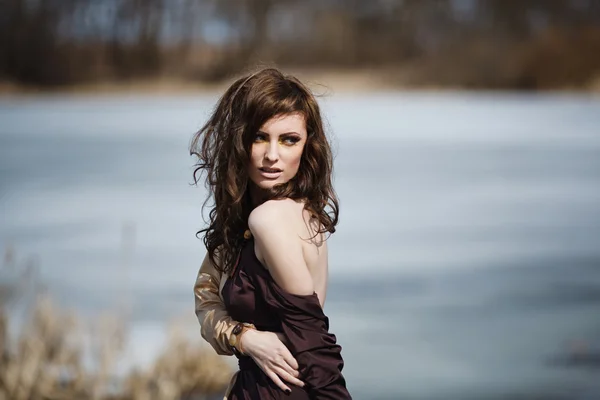 Portrait of a beautiful girl — Stock Photo, Image