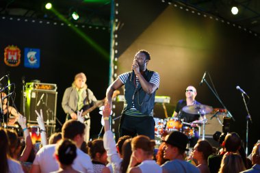 Uluslararası Caz Festivali paspas paspas performansını