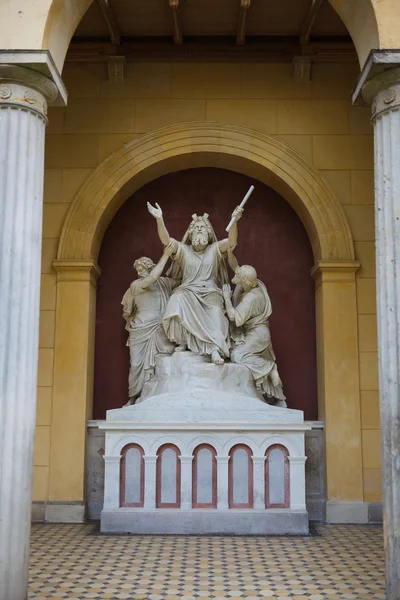 Sans Souci Sarayı'nın heykeli — Stok fotoğraf