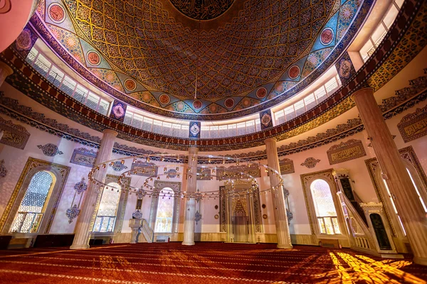 Mesquita em kemer — Fotografia de Stock