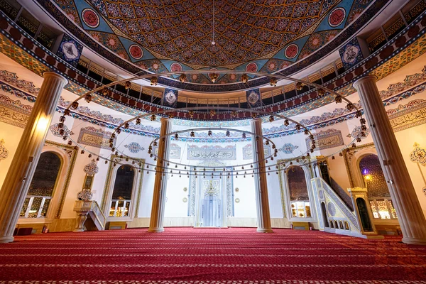 Mesquita em kemer — Fotografia de Stock