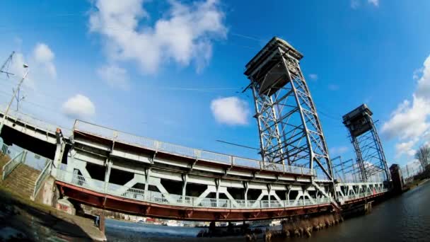 Double decker bridge i Kaliningrad — Stockvideo