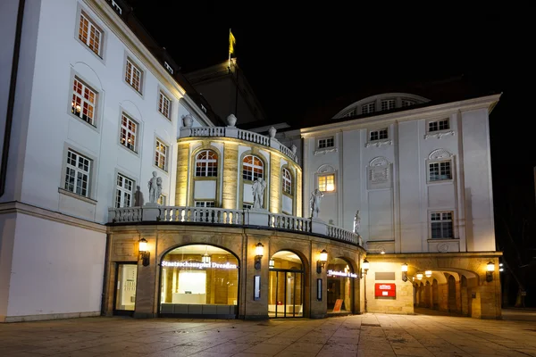 Gece tiyatroda Schauspielhaus — Stok fotoğraf