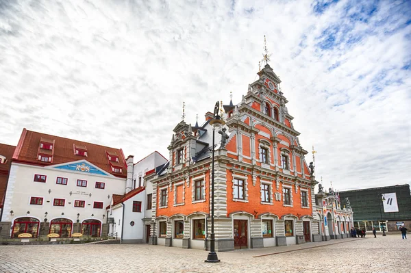 Riga, Letonya town hall Square siyah nokta evi — Stok fotoğraf
