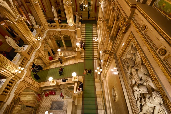 Interieur van Opera staatshuis, Vienna — Stockfoto