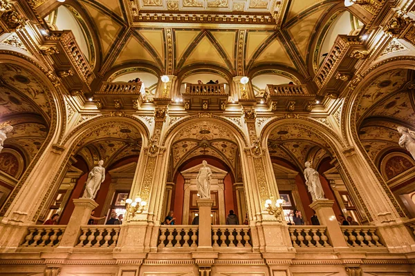 Interno del Teatro dell'Opera, Vienna — Foto Stock