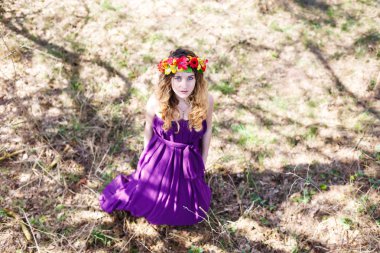 Ormandaki güzel kız