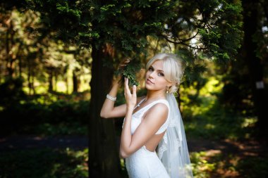 güzel gelin portresi