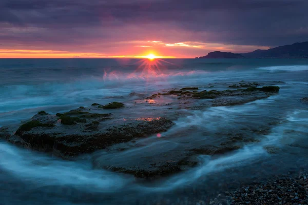 Tramonto nella baia di Alanya — Foto Stock