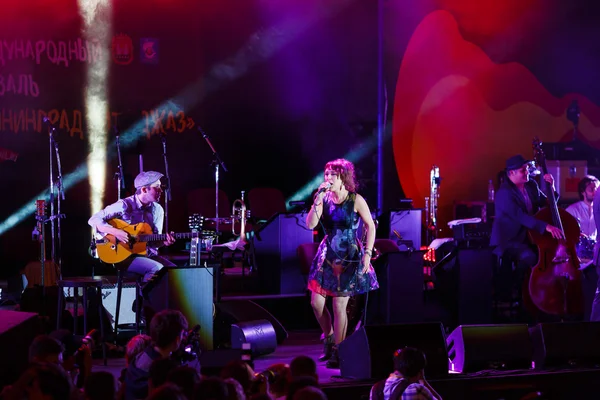 Concierto del cantante francés Zaz en el festival de jazz — Foto de Stock