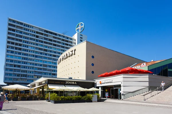 Zoo Palast in Berlin — Stock Photo, Image