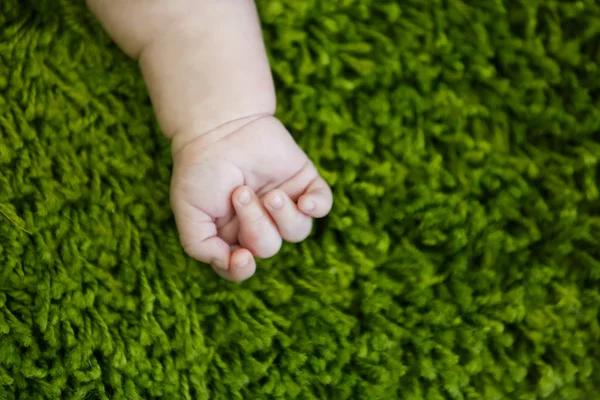 Hand of little baby — Stock Photo, Image