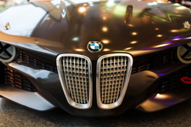 BMW 328 hommage