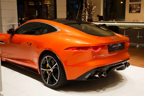 Orange Jaguar F Type — Stock Photo, Image