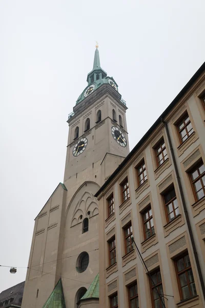 Iglesia de San Pedro en Munich — Foto de Stock