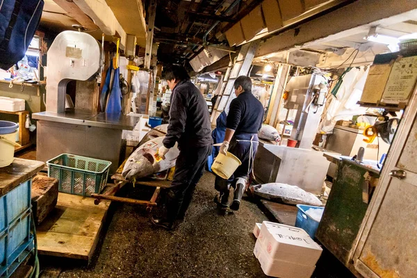 Tóquio Japão Janeiro 2010 Manhã Cedo Fish Market Vendedor Que — Fotografia de Stock