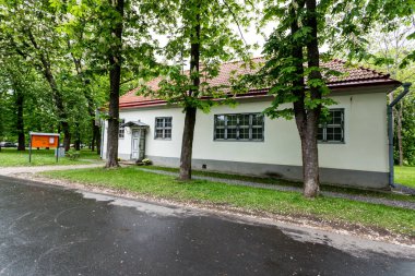 Tallinn, Estonya - 26 Mayıs 2019: Tallinn 'deki Kadriorg Parkı' nda I. Peter 'ın evi.
