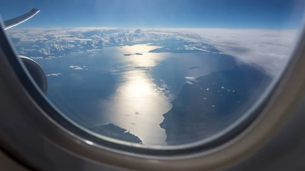 Vista Para Mar Pôr Sol Pórtico Avião Conceito Viagem — Fotografia de Stock