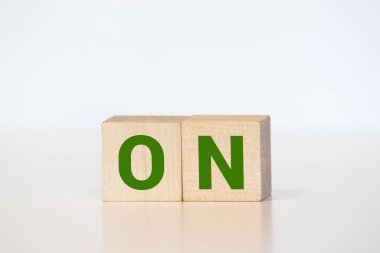 On Ahşap Blok Metni, iş konsepti