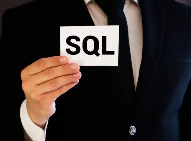 Kare metinli masaüstü tableti. karttaki metin