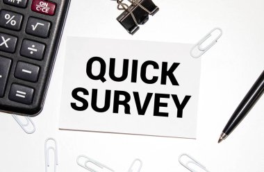 Kalemlerle deftere yazılmış hızlı bir İnceleme metni.