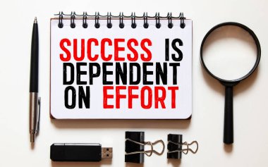 Metin Başarı beyaz arkaplan üzerindeki çabaya bağlıdır.