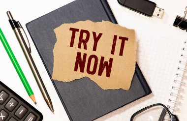 Şimdi yırtık kağıda yazmayı dene.