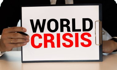 Küpler ve konsept üzerine dünya krizi kelimesi konsepti