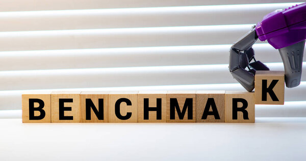 Ориентировочное слово на деревянном блоке, концепция