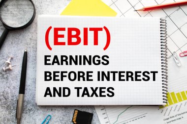 Beyaz kağıda EBIT 'den Önce Kazançlar ve Vergiler
