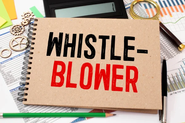 Libro Sobre Whistleblower Law Aislado Mesa Madera — Foto de Stock