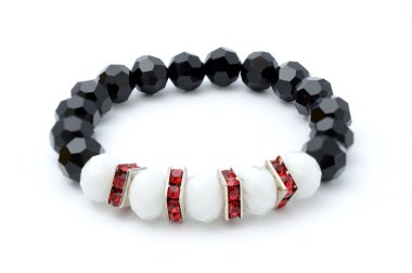 izole boncuk bilezik