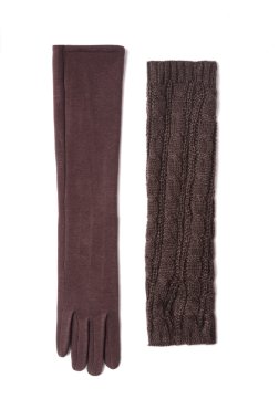 uzun kahverengi eldivenleri ve üzerinde beyaz izole eldivenler