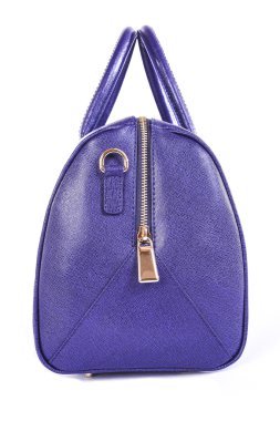 Beyaz bir arka planda kadın çanta