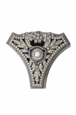 Gümüş Takı tabut üzerine beyaz izole