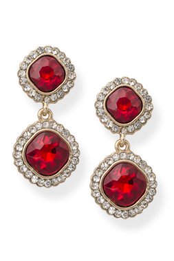 beyaz izole ruby ile altın küpe