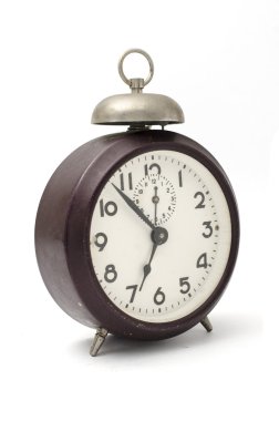 Retro çalar saat üzerinde beyaz izole