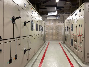 Elektrik düğmesi kontrol dolabı, endüstriyel elektrik anahtarı dolabı veya elektrik santrali.